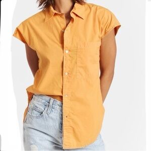 AMO Ruth Sleeveless Shirt in Apricot Size Small